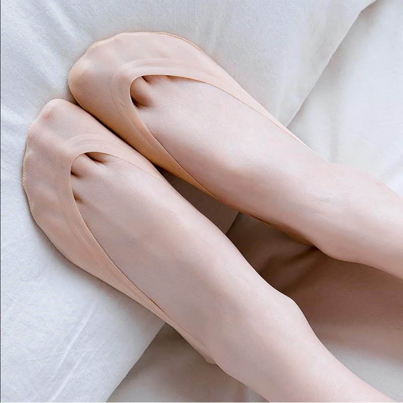 

5 Pairs Women's Socks Pack Ice Silk Comfortable Breathable Ankle Socks Thin Silicone Anti Slip Shallow Mouth Invisible Socks