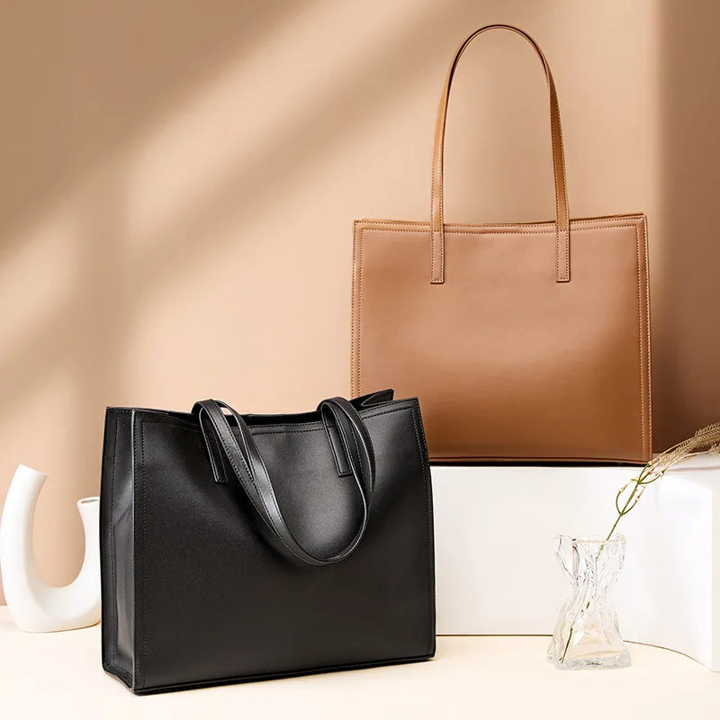 Portamonete e borsette Nuovo stile Tote Bag Valigetta in vera pelle di grande capacità Borsa per computer Borsa grande per pendolari nera önレト