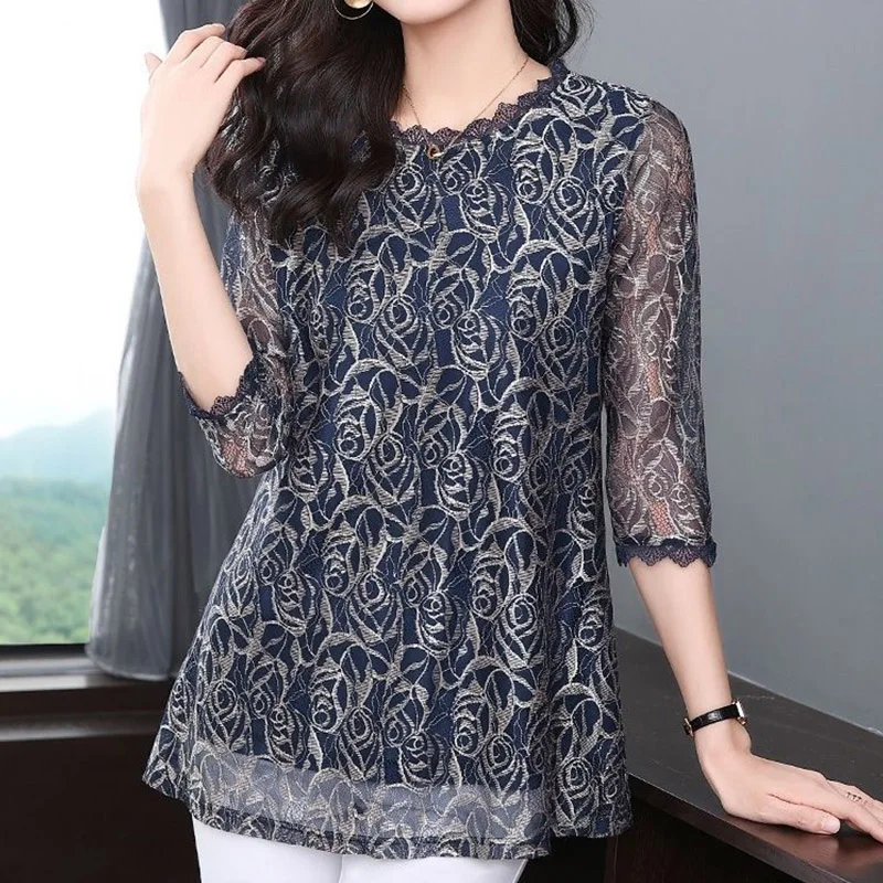 Elegant Fashion Printed Hollow Out Lace Gauze T-shirt 2023 Summer Three Quarter Sleeve O-Neck Loose Pullover Tops Women Clothing