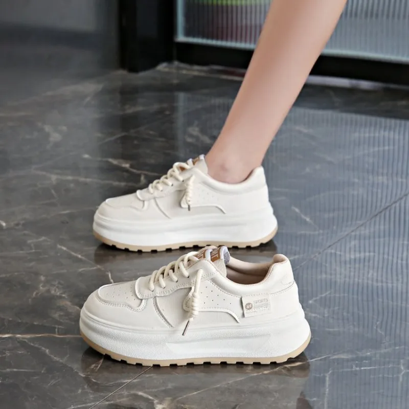 2024 New pU Leather Women's White Casual Woman Vulcanize Sneakers Breathable Sport Walking Platform Flats shoes for women