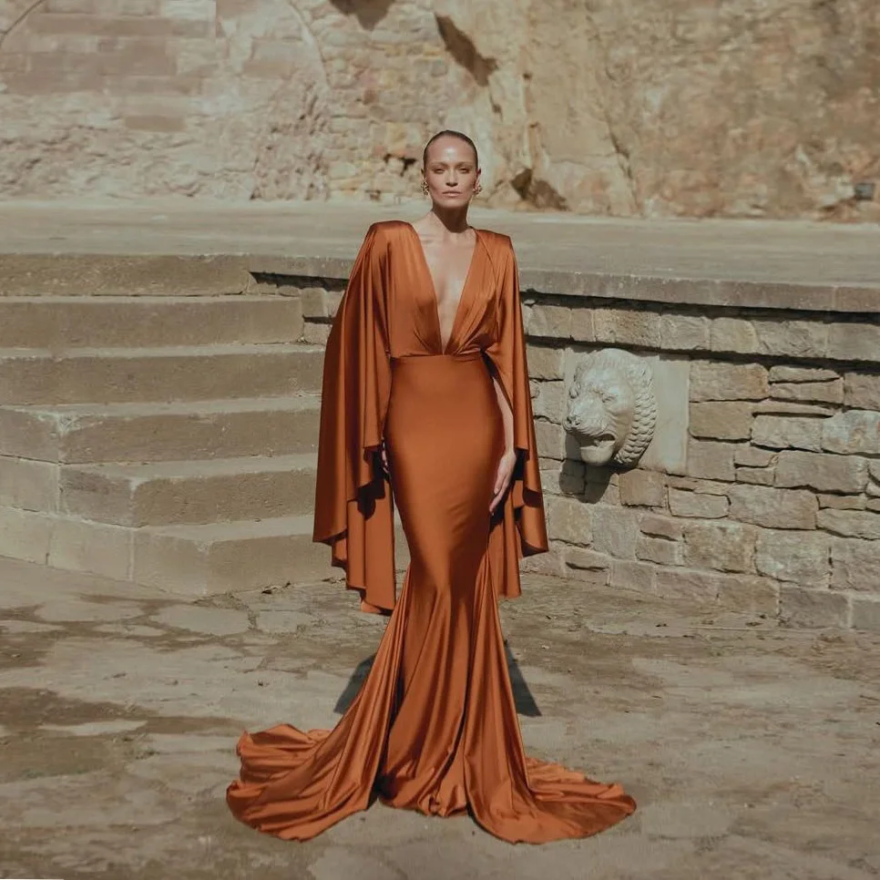 Sukienka maxi w odcieniach pomarańczy, seksowna, z długim rękawem, zwiewna, długa suknia balowa, gładka, drapowana, syrenka, sukienka na imprezę, bez pleców, do sesji zdjęciowej.