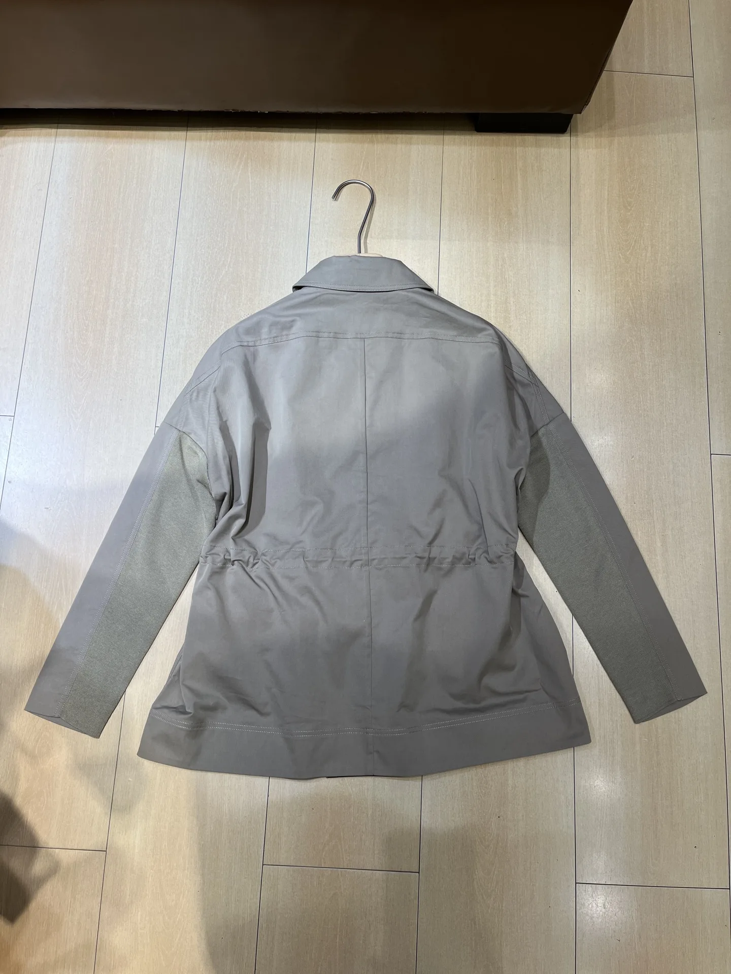 Women'S High-Quality, Stylish Autumn Trench Coat With Elaborate Sequin Embroidery (Model 2026)