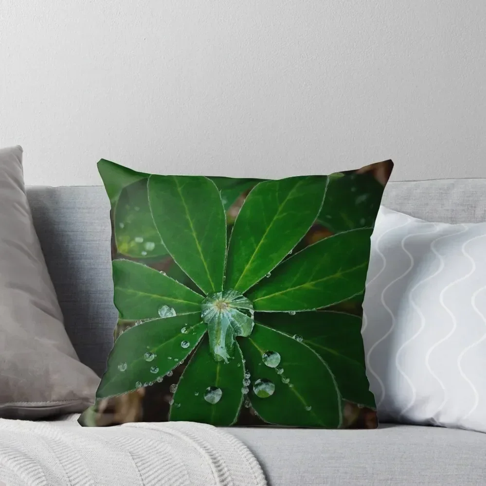 Rain drops on leaves Throw Pillow Christmas Pillow Covers Pillow Cover