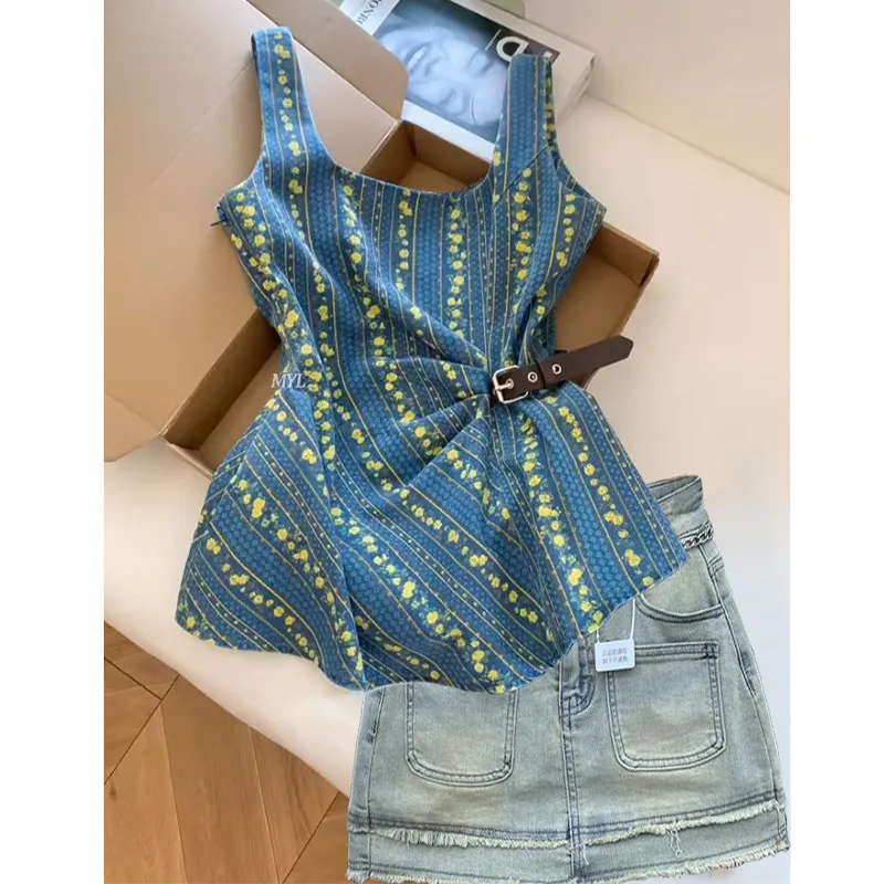 Vintage Korean Style Summer Women's Cami Top Floral Striped Square Neck Waist Cinched Sleeveless Tank Top with Side Buckle