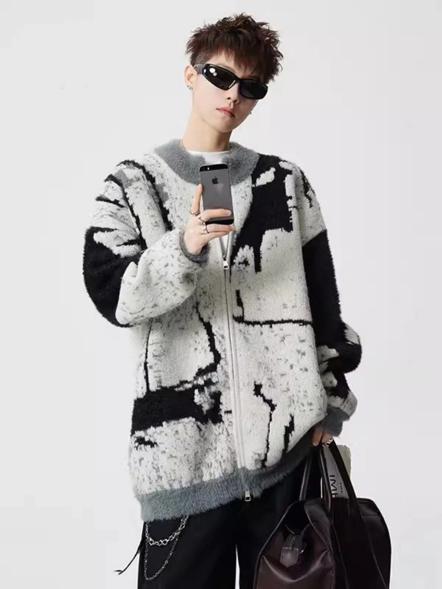 

Мужской вязаный кардиган в стиле тай-дай, свободный крой, повседневный, с контрастной цветочной вышивкой, осенне-зимний, в американском ретро-стиле...