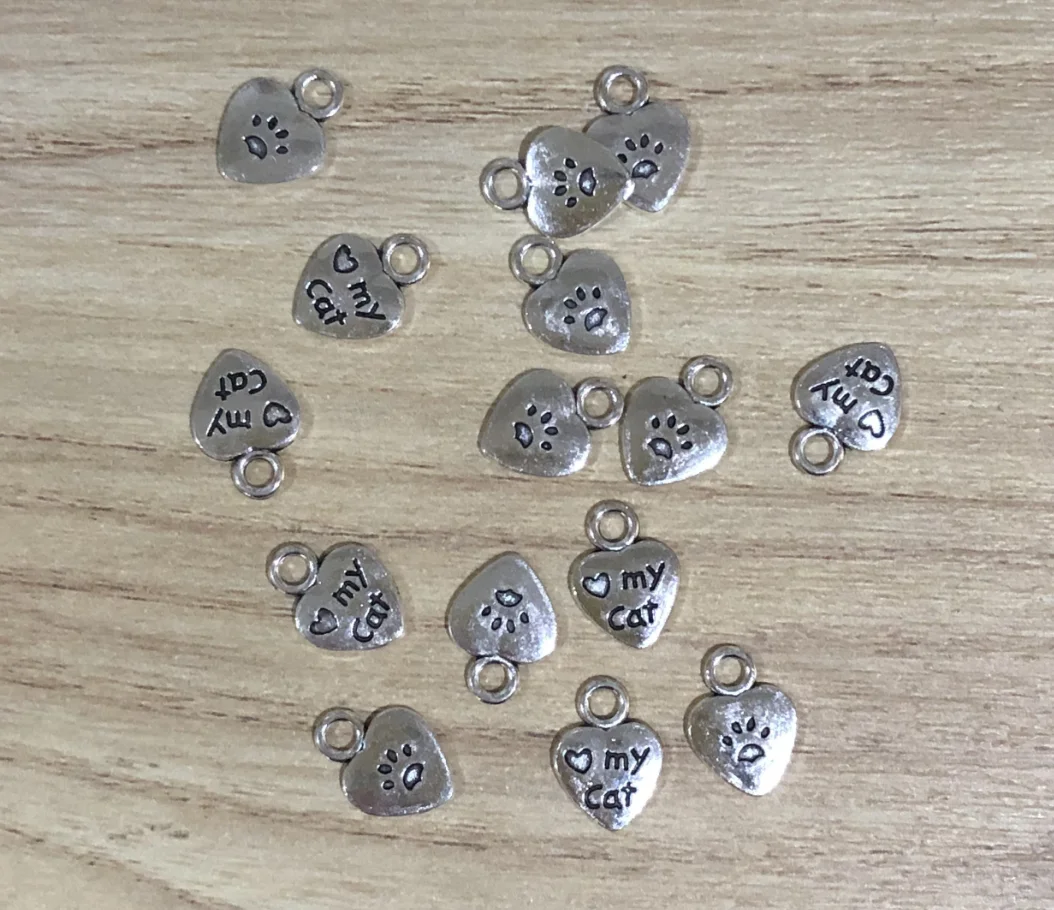 

50pcs 12*8mm Zinc alloy metal heart shaped paw print design pendants for handmade HW3161