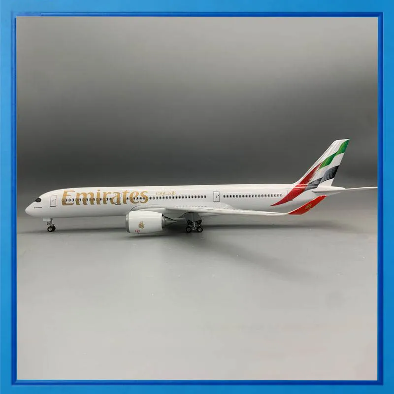

Emirates Airbus A350 Simulation Aircraft Model 47 Cm With Lights And Wheels Static Decorative Ornament For Aviation Collection