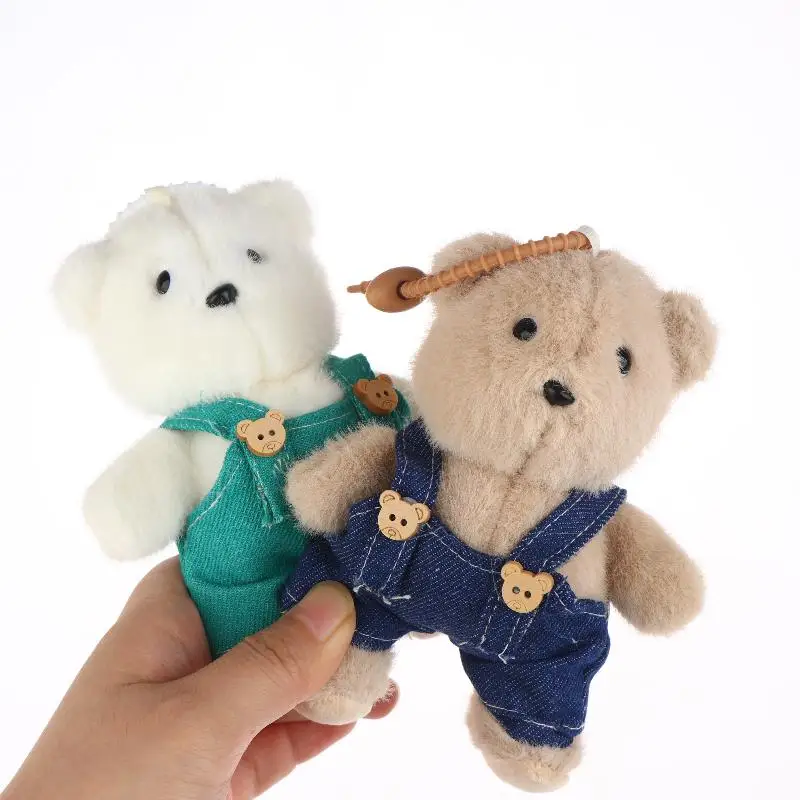 (YY) 1Pc 2025 nouveau mignon petit ours en peluche porter des vêtements Couple porte-clés dessin animé ours charme porte-clés porte-clés décor fournitures