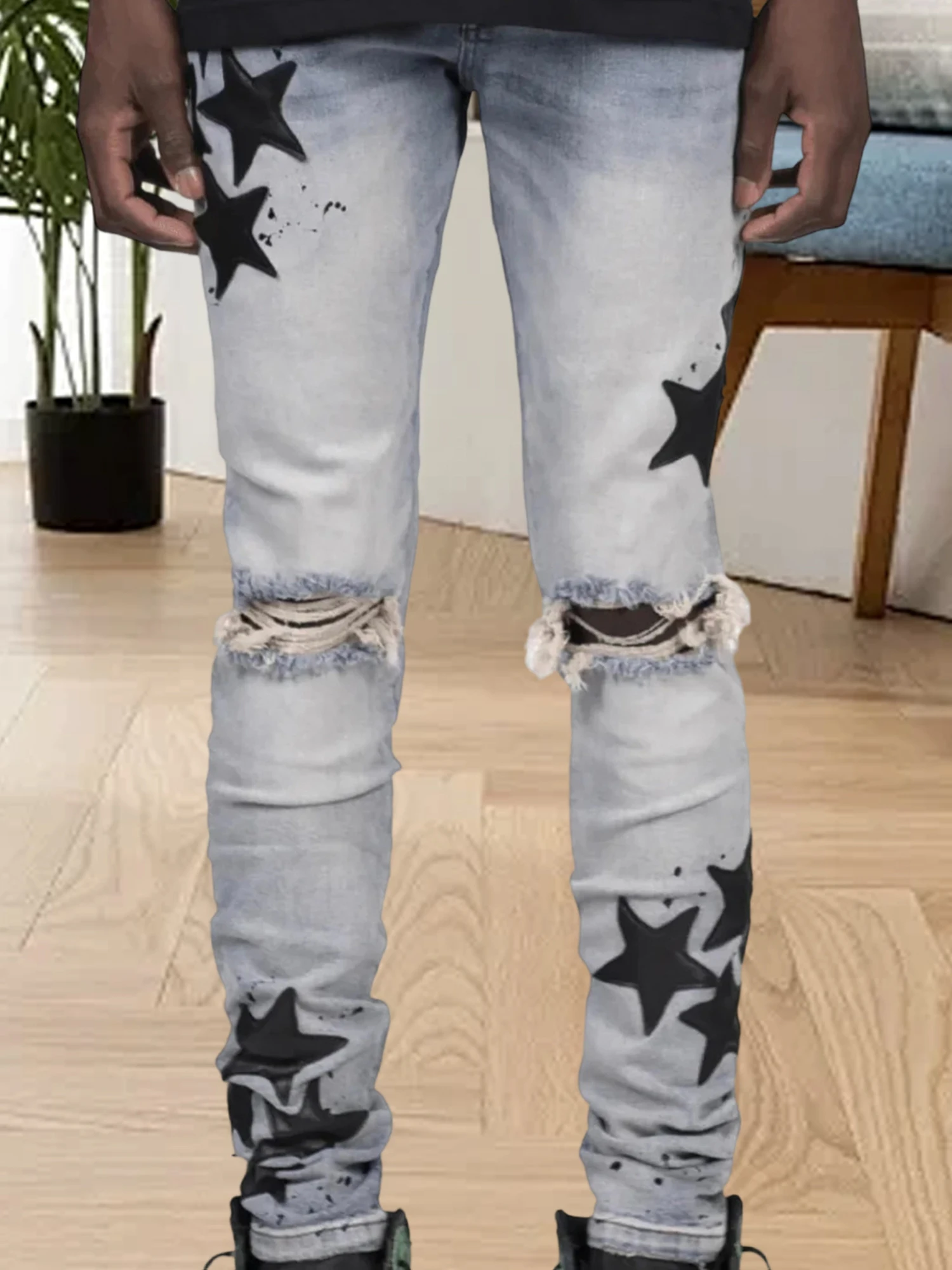 Men s Fashionable  Fit Skinny Jeans with Pockets and Trendy Star Patch Embroidery Distressed Casual Mid Rise Stretch Denim