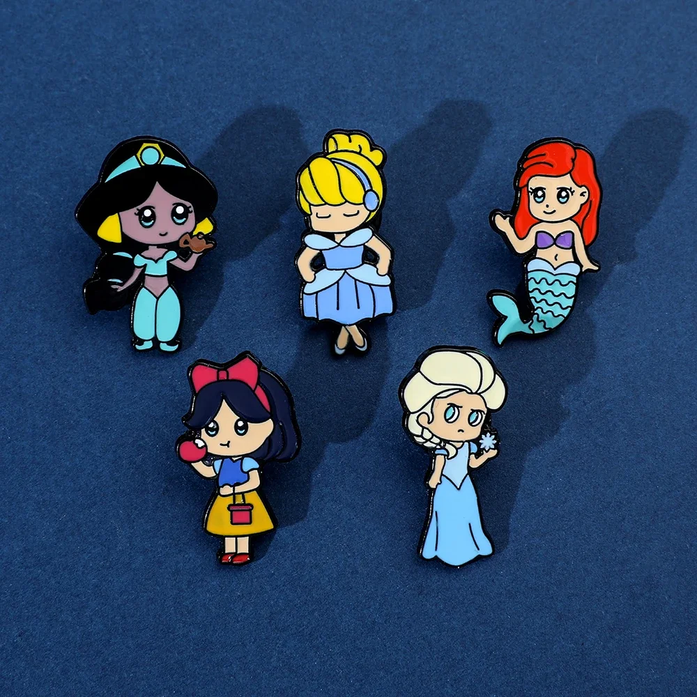 5 Pcs Cute Princess Brooch Set Fashion Cinderella Snow White Enamel Pin Backpack Clothing Jewelry Metal Badge Accessories Festiv