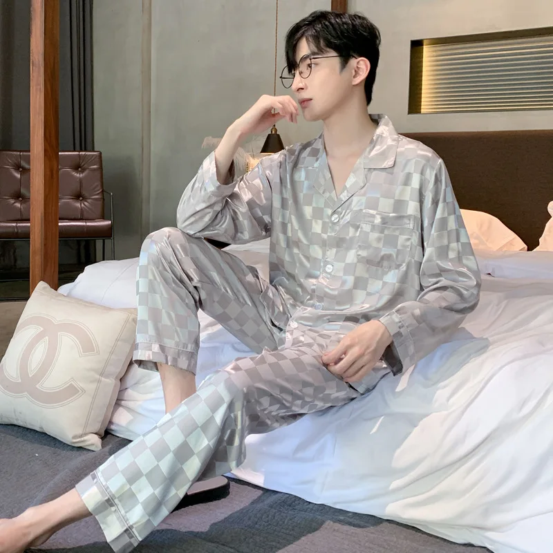 HIgh Quality Pajamas Set Men Spring Autumn Simple Classic Ice Silk Sleepwear Male Two piece Suit Youth Home Clothing Outdoor Boy