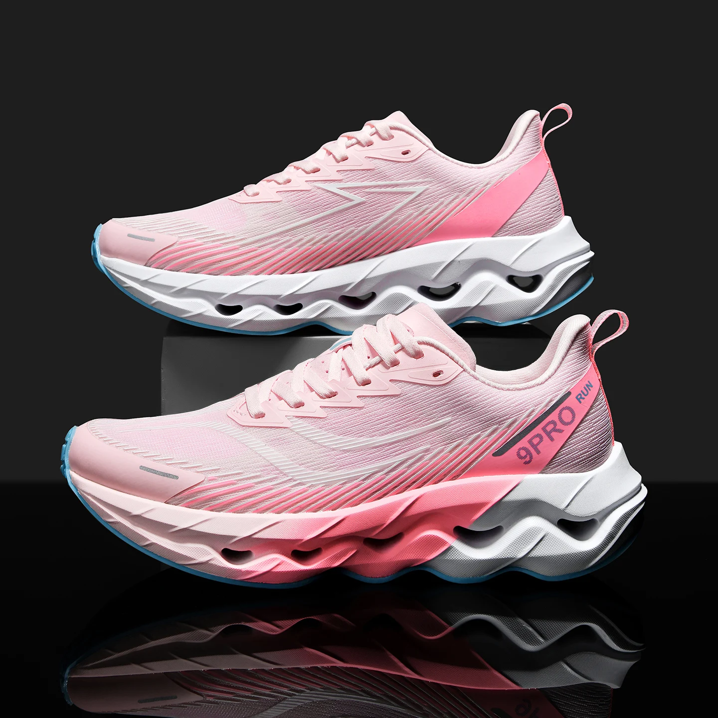 

Unisex Sports Shoes for Men Women Shock-Absorbing Rebounding Soft Sole Lightweight Comfort Lace Up Mesh Breathable Running Shoes