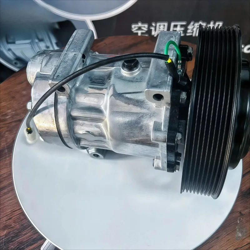High Quality 24V Auto A/C Compressor New Condition Compatible with 84094705 Car Models Air Conditioning Systems