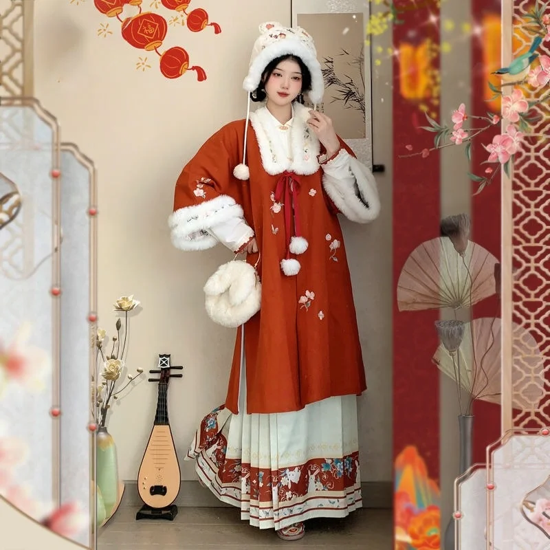 

2026 New Plush Winter Long Embroidered Cotton Jacket Lined Horse Skirt Women's Clothing Three Piece Set