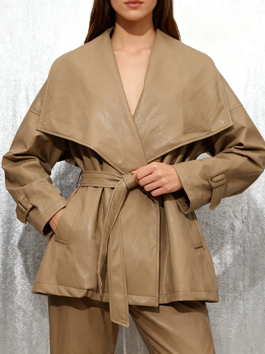 TWOTWINSTYLE Solido Impiombato Lace Up Giacche Vintage per Le Donne Risvolto Maniche Lunghe Tunica Patchwork Tasche Giacca di Pelle Femminile