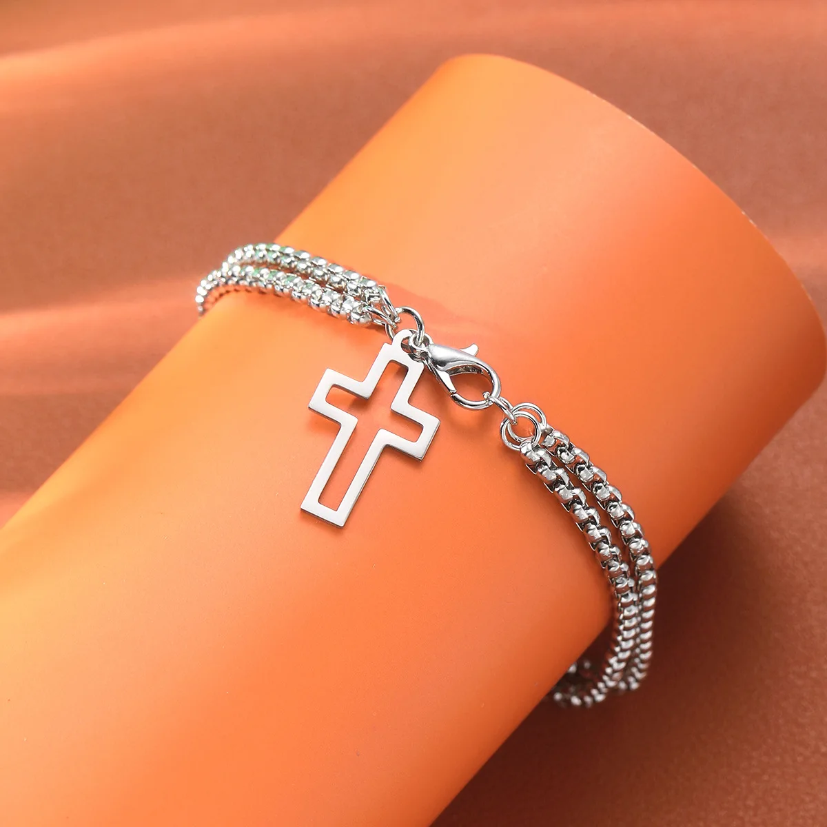 1PCS Hot-Selling Cold-Style Hollow Cross Pendant Double-Layer Necklace Personalized Niche Unisex High-End Hand Jewelry