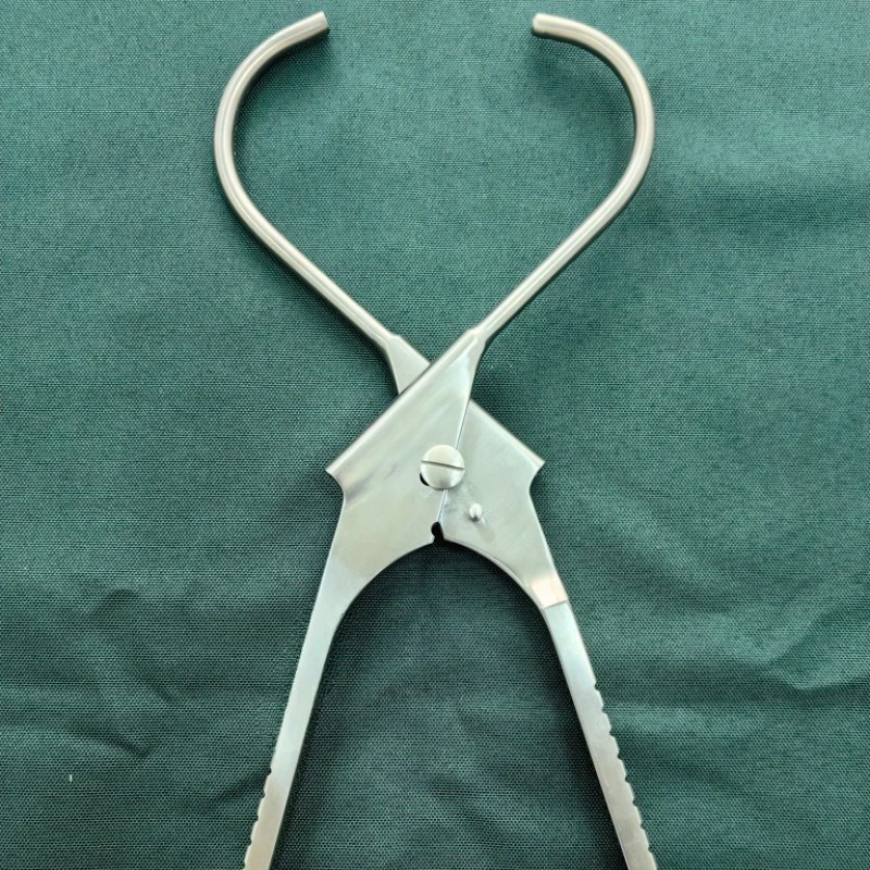 Orthopedic minimally invasive surgical instruments, titanium wire guide pliers, lead