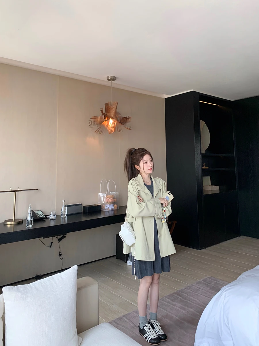 

YANUOYU Free Traveler Women's Mid-Length Jaet Coat Small Stand Collar Long Sve Autumn High End Faion Outerwear