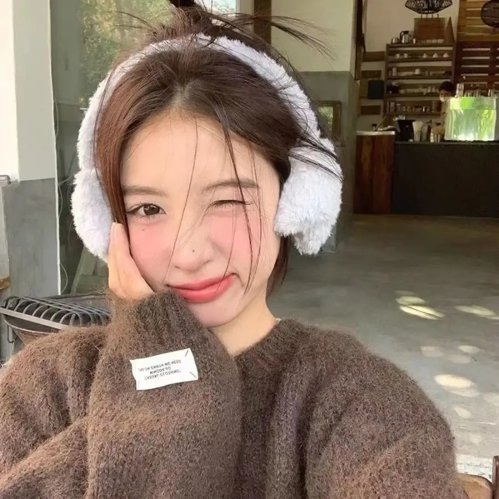 Novo Protetor de orelha de pelúcia proteção contra frio grosso aquecedor de orelha dos desenhos animados capa de orelha