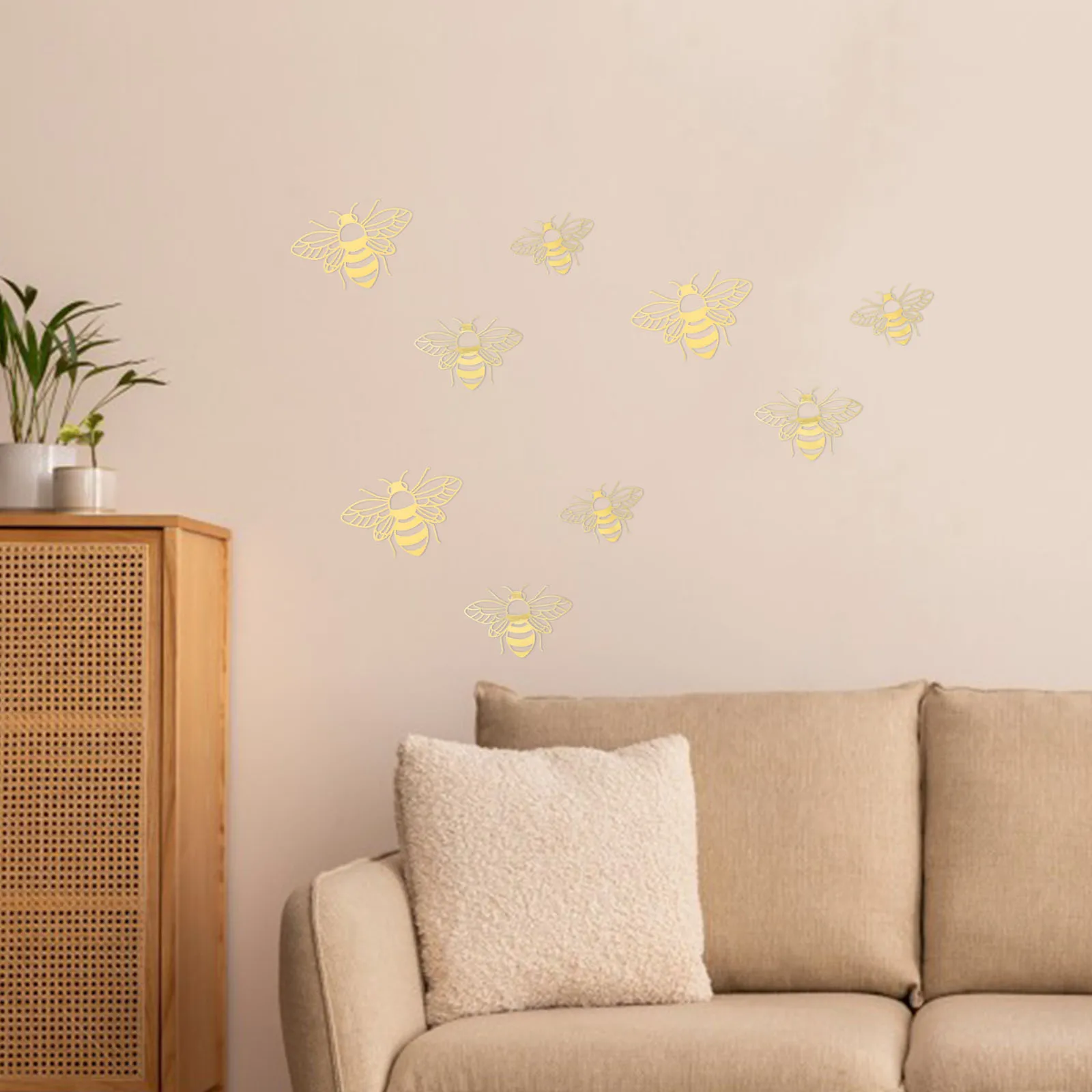 

72pcs Bee Decals Vintage Hollow Design Stickers Non-Fading Peel Stick Home Decor For Living Room Bedroom Party Wall Stickers