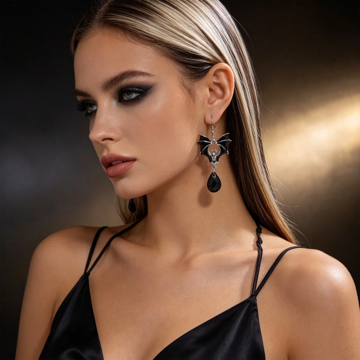 Halloween Schwarze Rote Fledermaus Wassertropfen Kristall Quasten-Ohrringe für Frauen Männer Gothic Cosplay Fledermausflügel Tier-Ohrring Schmuck – Detail 12