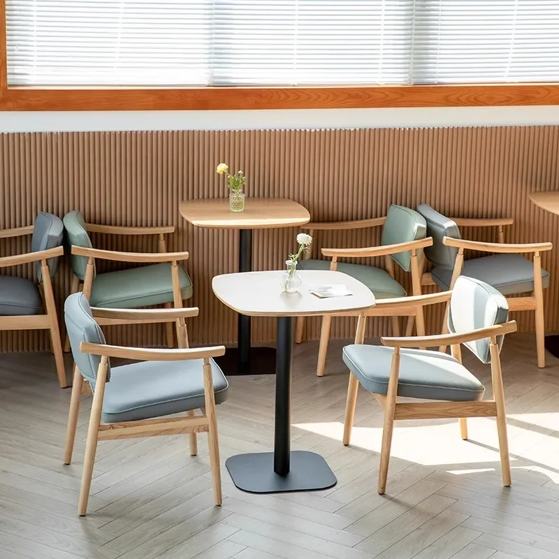 Nordic Vintage Café Chairs Creative Modern Comfortable Solid Wood Coffee Chairs Ergonomics Backrest Café Furniture Esstisch FYCC