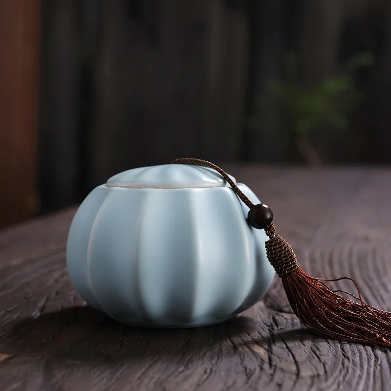 European-style Ceramic Storage Melon Sealed Moisture-proof Food Container