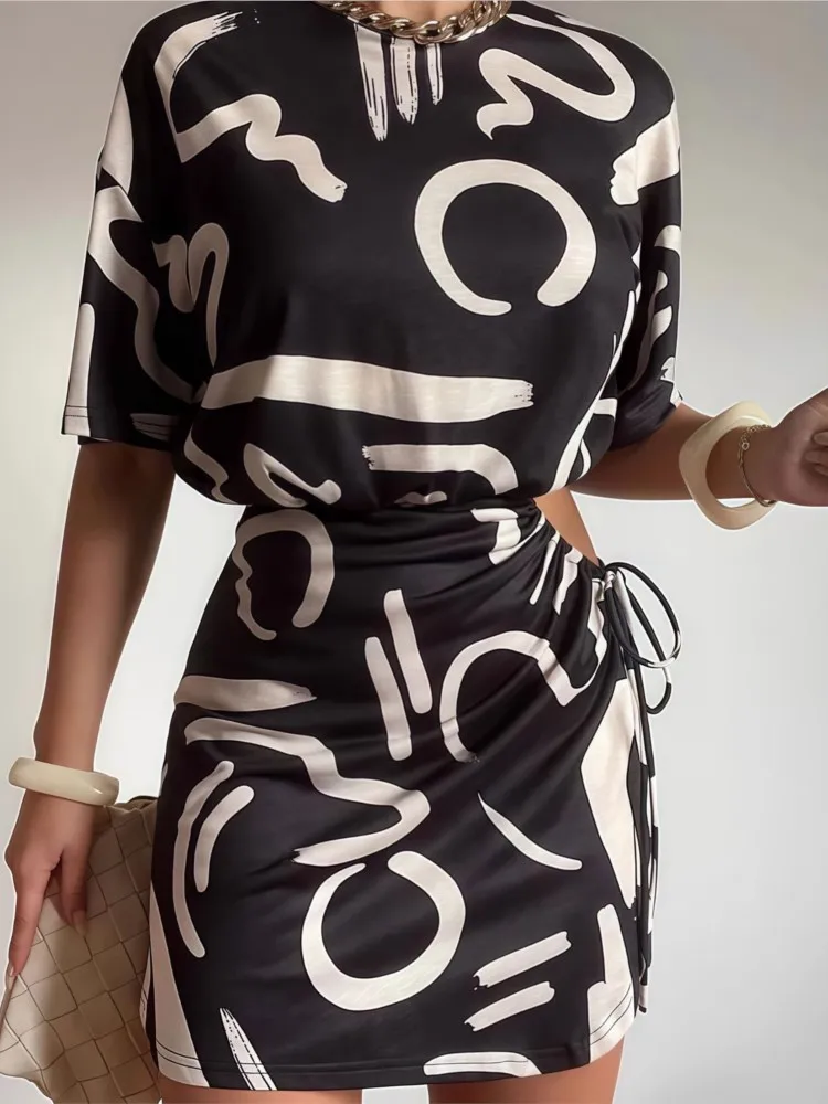 Mini abito estivo sexy moda donna elegante pullover casual Y2K partito pieghettato scava fuori abiti a maglietta con lacci a maniche corte