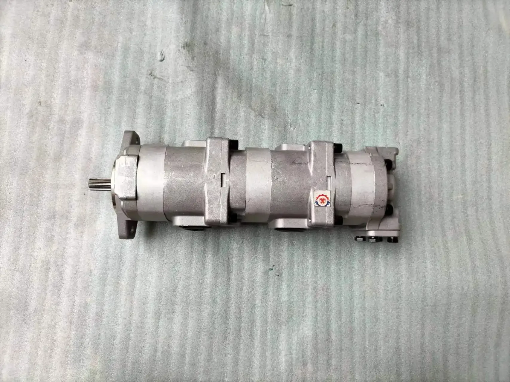 705-56-24080 705-41-08010 Hydraulic Gear Pump for PC40-6 PC40-7 PC60-3 Excavator Main Pump