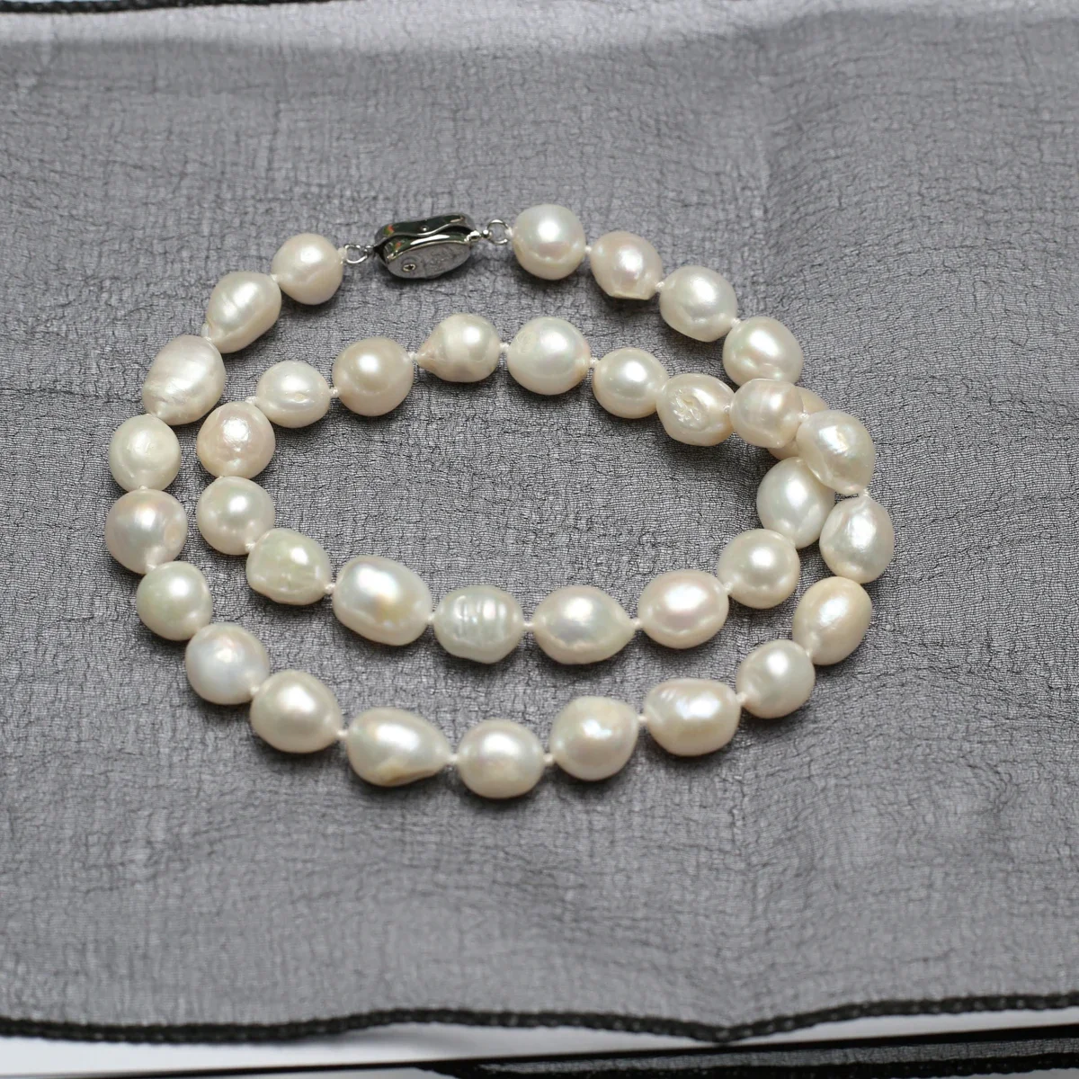 

Vintage Style Simple 9-10mm Pearl Chain Choker Necklace For Women Wedding Love Necklace Fashion Jewelry Wholesale 43-45cm