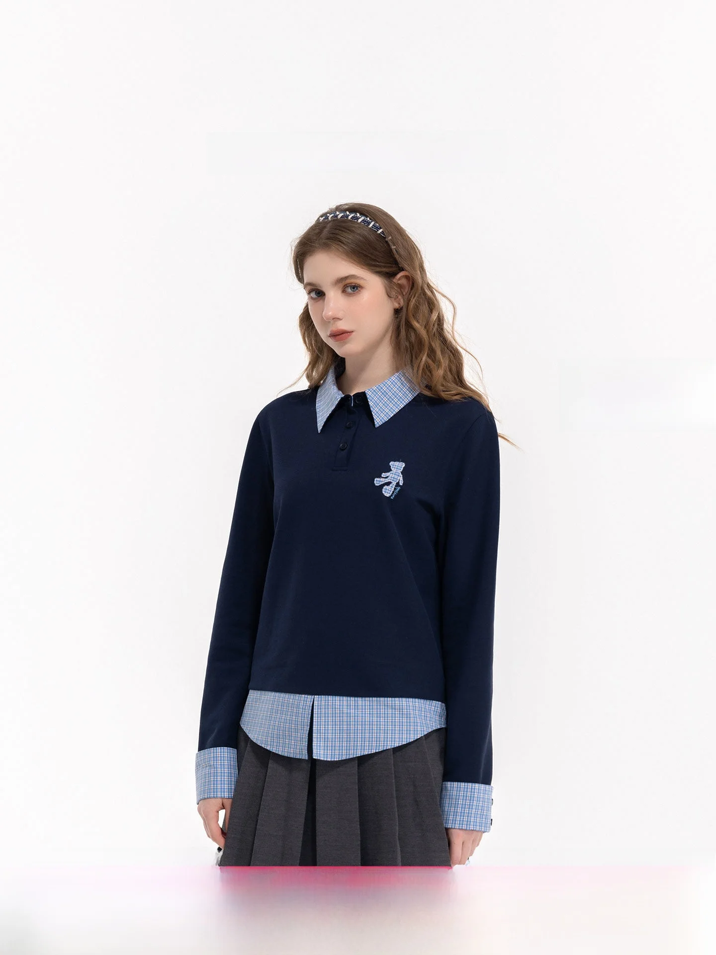 

Модная удлиненная футболка-худи в клетку для женщин, весна 2026, повседневная, в стиле «фальш-двойка»