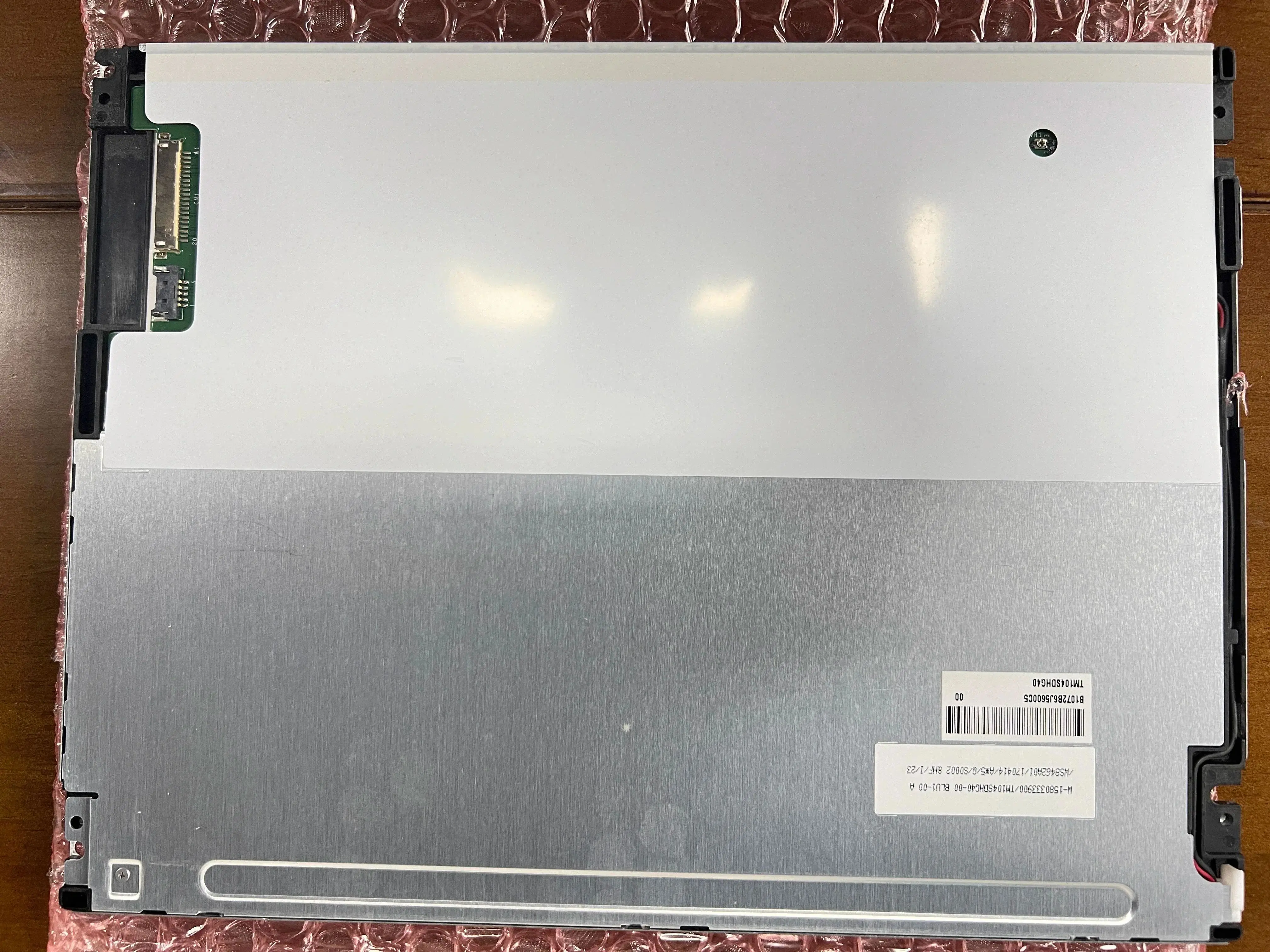 

10,4-дюймовые ЖК-дисплеи TM104SDHG40