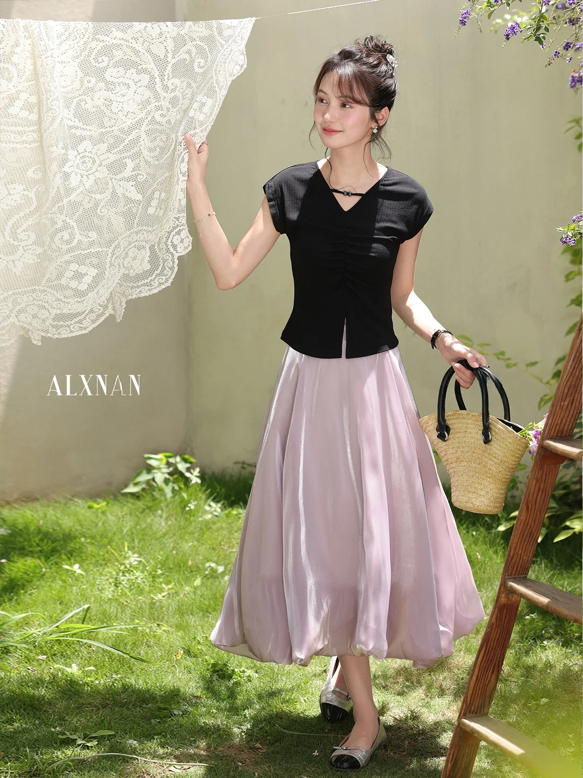 กระโปรงทรงเอไลน์สีม่วงอ่อนเอวสูงลำลองสำหรับผู้หญิงแฟชั่นฤดูร้อนกระโปรงสีพื้นสไตล์ปารีส