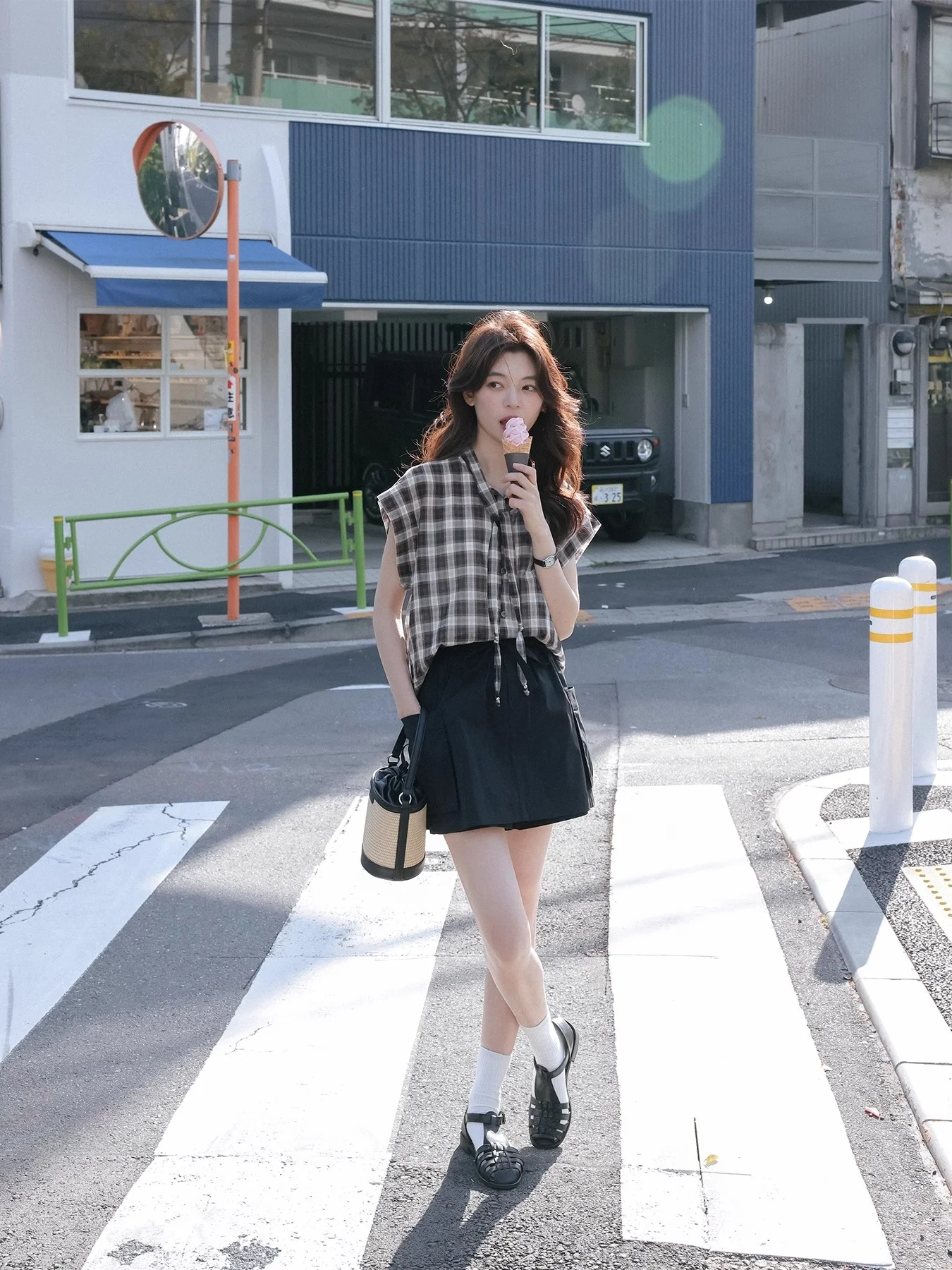 

Винтажная женская рубашка в клетку с коротким рукавом, весенняя, маленького размера, в стиле ретро, дышащая, из хлопка, прямого кроя, для повседневной носки, на пуговицах