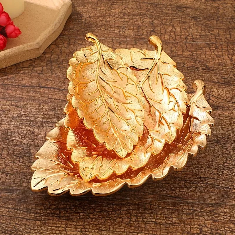 

European Fruit Plate, Alloy Home Leaf Texture Snack Plate, Gold Snack Plate, Candy Tray Home Desktop Living Room Decoration