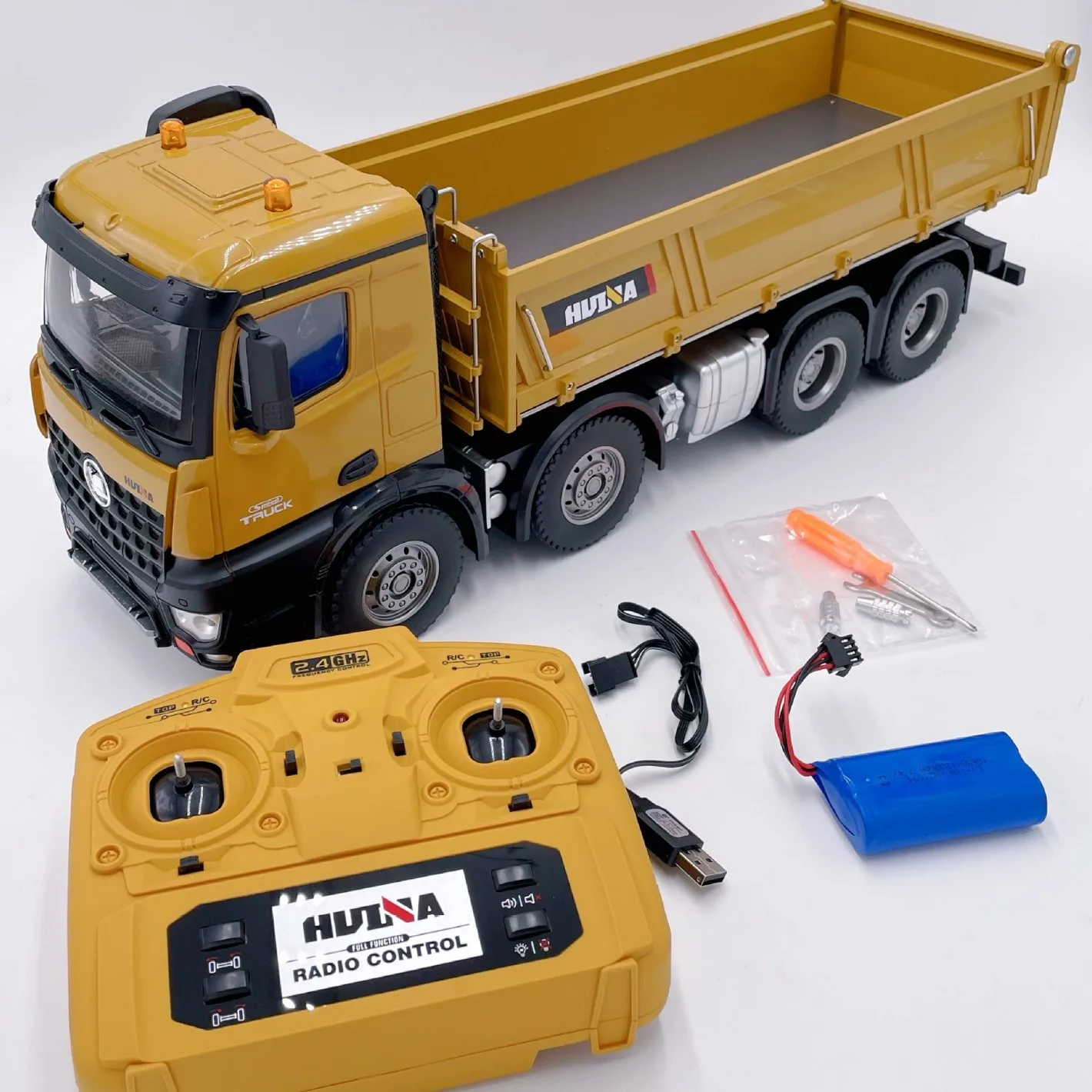 

Huinna 1536 Twelve Channel Heavy-Duty Alloy Remote Control Engineering Dump Truck With Lights Eight Wheels Scale Model Toy Car