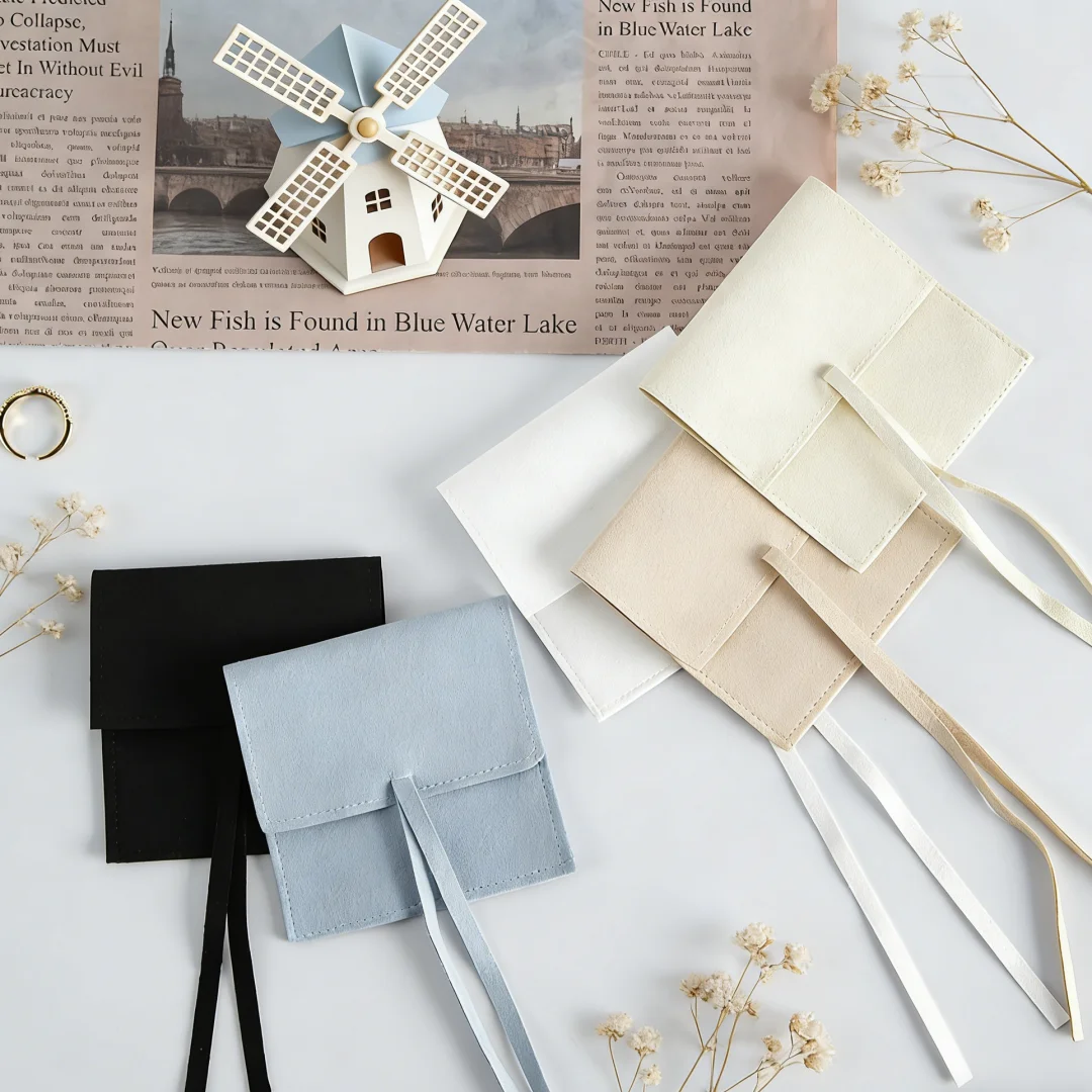 

5pcs Soft Microfiber Suede Pouches Portable Flip Storage for All Kinds of Jewelry