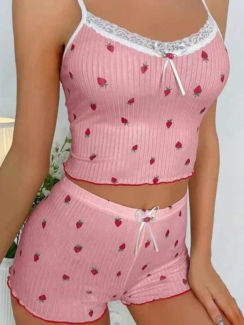 

Лидер продаж, домашняя одежда больших размеров, пижамы, короткие комплекты для женщин, летние пижамы с клубничным принтом в рубчик и бантом, пижамные шорты, сексуальные BDG4