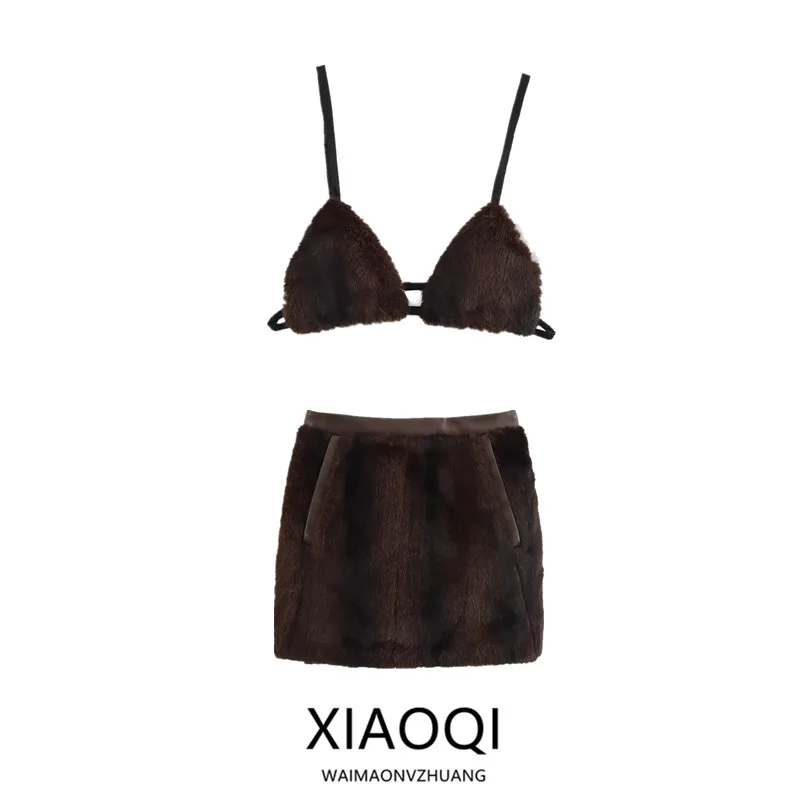 

Spring 2025 New Women's Faux Fur Effect Strap Top And Skirt Set Faionable Semi-Body Skirt Ensemble for Ages 25-35