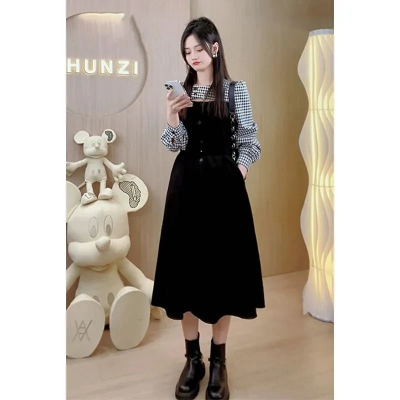 Early Autumn Women's Wear 2024 New High-grade French Tea Break Small Fragrant Style Slim Plaid False Two-piece Dress