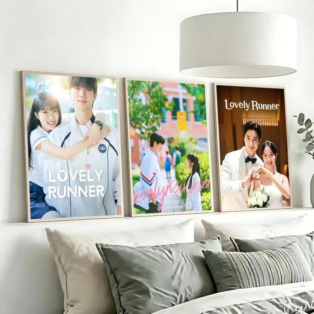 series Lovely Runner Poster Poster HD Printing Modern Minimalist Style for Home Decor for Bedrooms Home home office Gift
