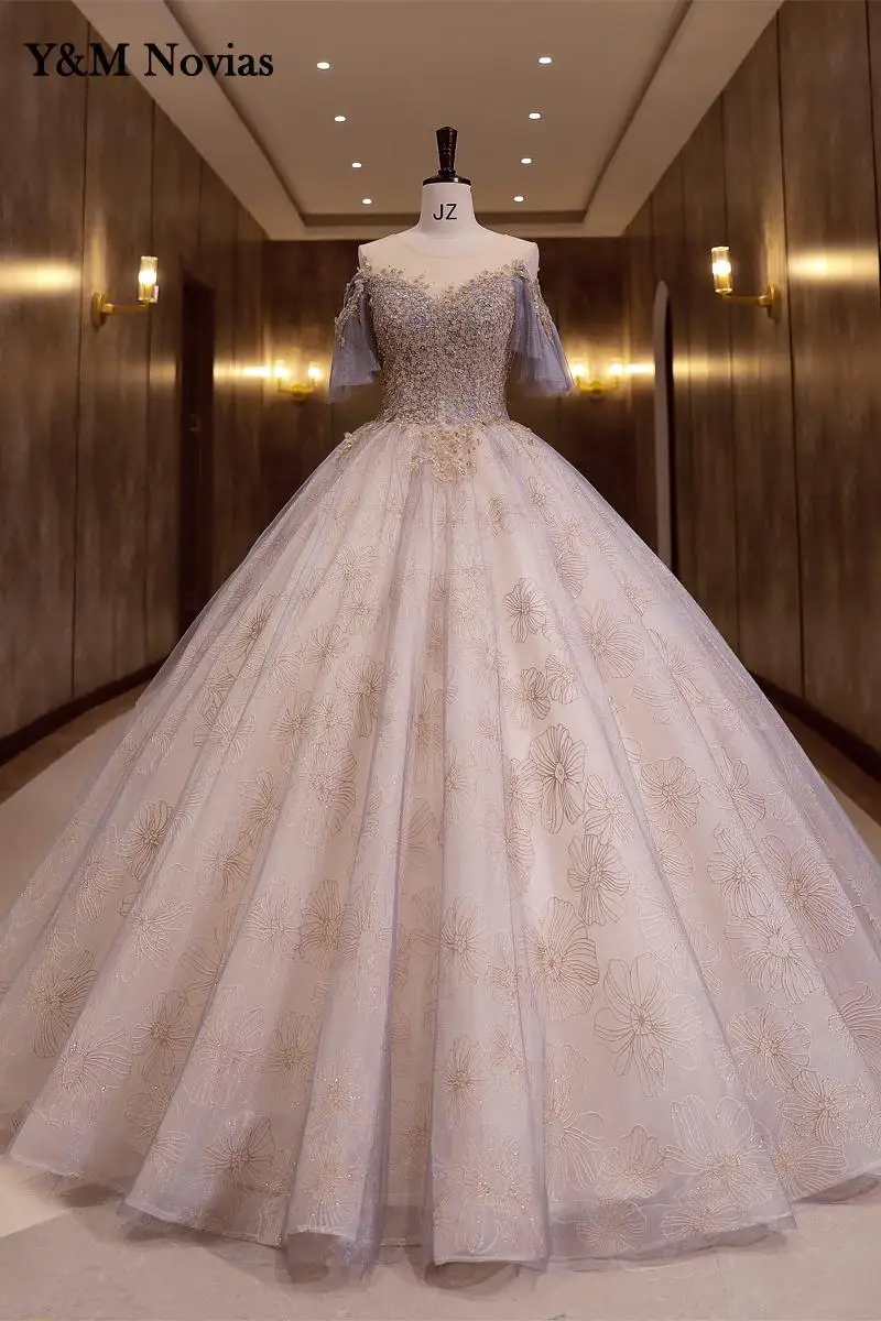 Y & M Novias قصيرة الأكمام الحلو 16 الذهب الزهور Quinceanera فستان Vestido دي 15 Anos دي Debutante 2022 جديد الكرة ثوب ثوب