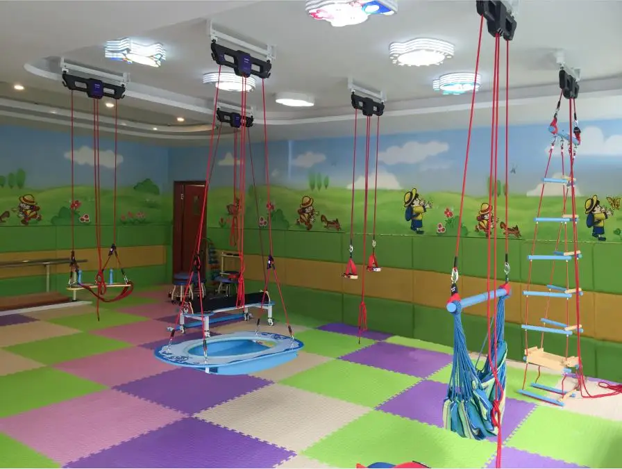 Patient Transfer Ceiling Hoist Lift Crane Lifting Equipment For Disabled Children Electric Control Patient Lifting Equipment