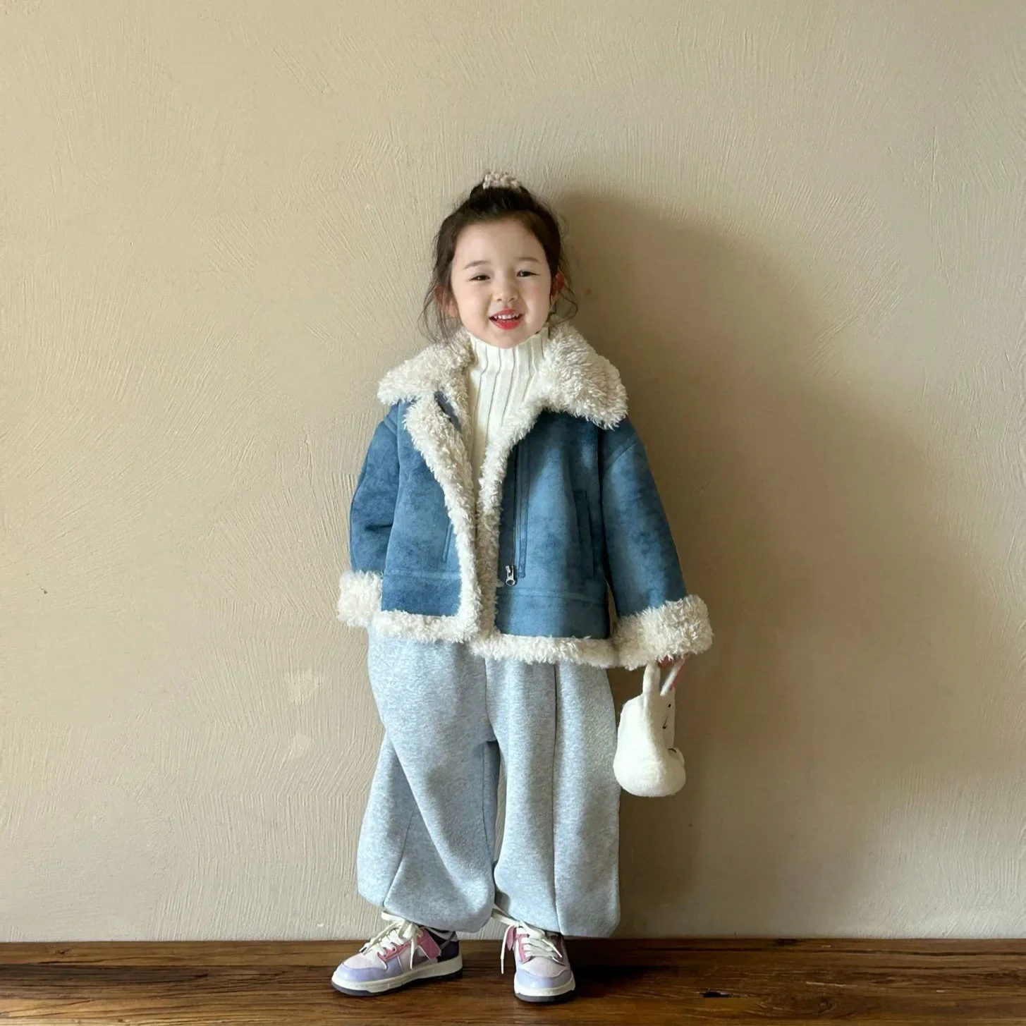 Girls Coat 2024 Winter New Childrens Clothes Korean Style Girls Baby Inside Lamb Wool Denim Coat Casual Simple and Daily