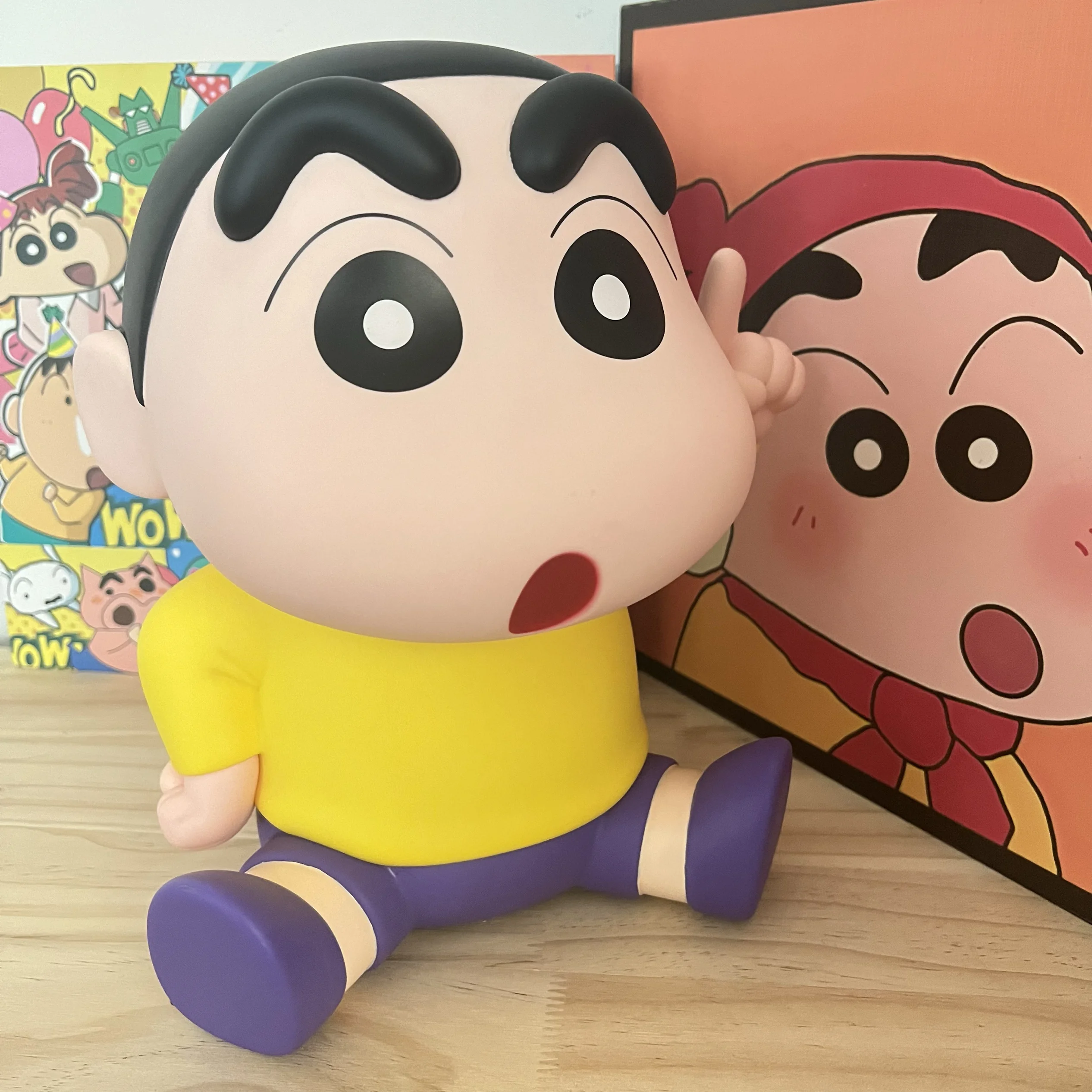 

Аниме карандаш Shin-Chan, аниме фигурки, копилки, Мультяшные фигурки, кавайная модель, кукла, декоративное украшение, настольное украшение, игрушки