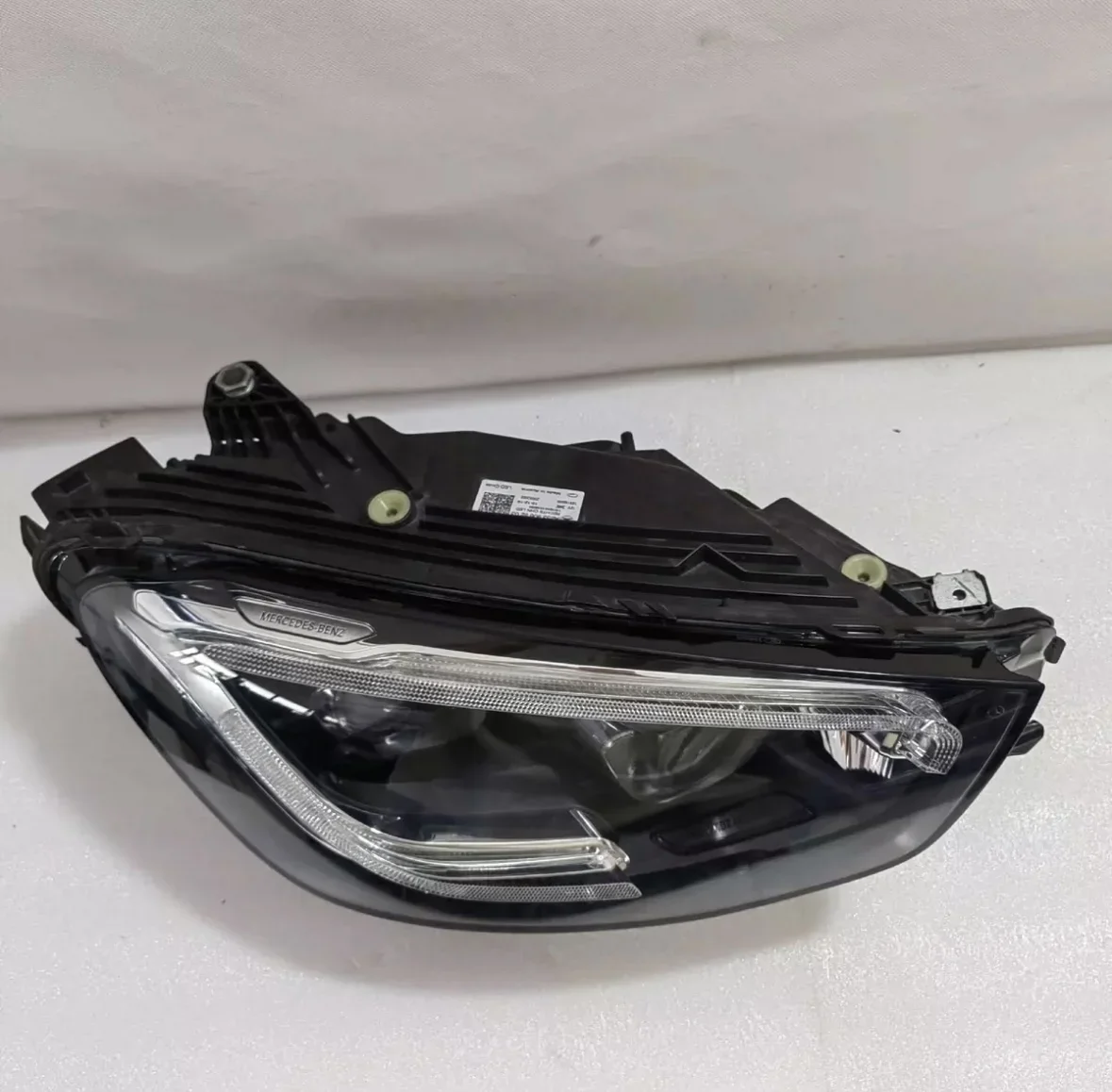 For Benz W253 2020-2021 GlC260 GLC200 GLC300 Led Headlight Assembly