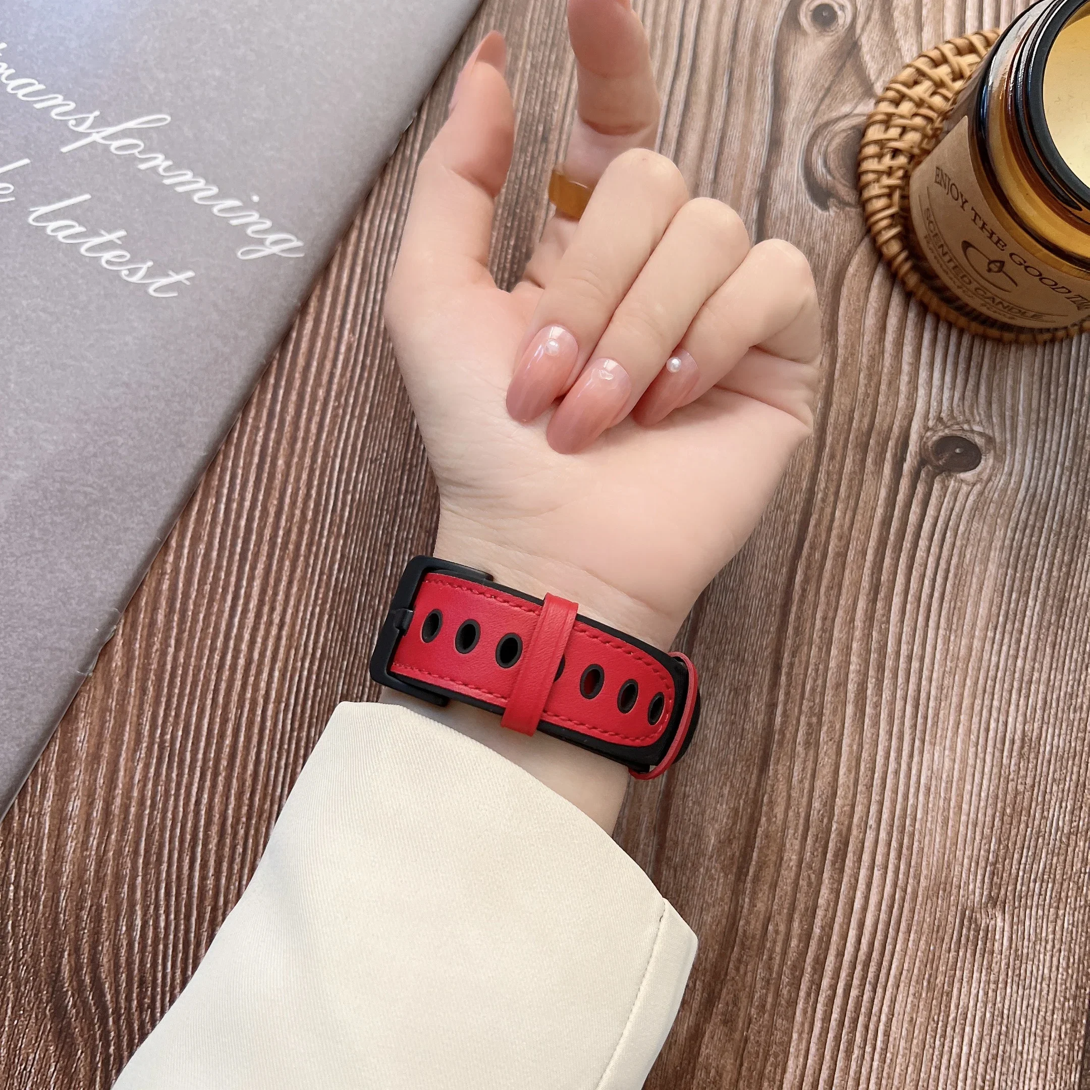 Silicone Leather Strap for Apple Watch Ultra 10 8 7 45mm 41mm 42mm 46mm 49mm 6 5 4 SE 44mm 40mm Wear-resistant Wristband Correa
