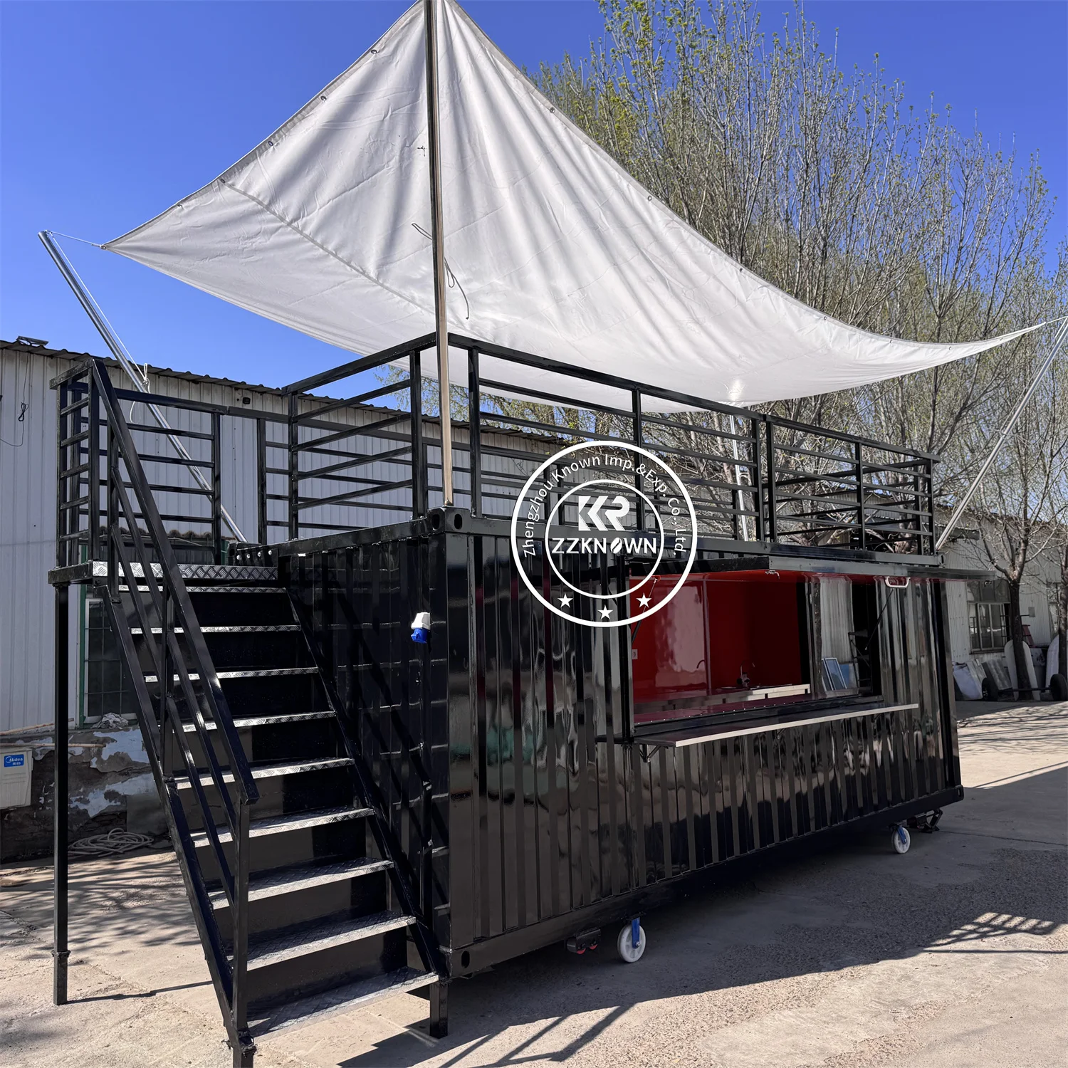 

Outdoor Movable Restaurant And Coffee Shop Kiosk Bar Shipping Container Luxury Prefab Container Pub Kiosk with Glass Doors