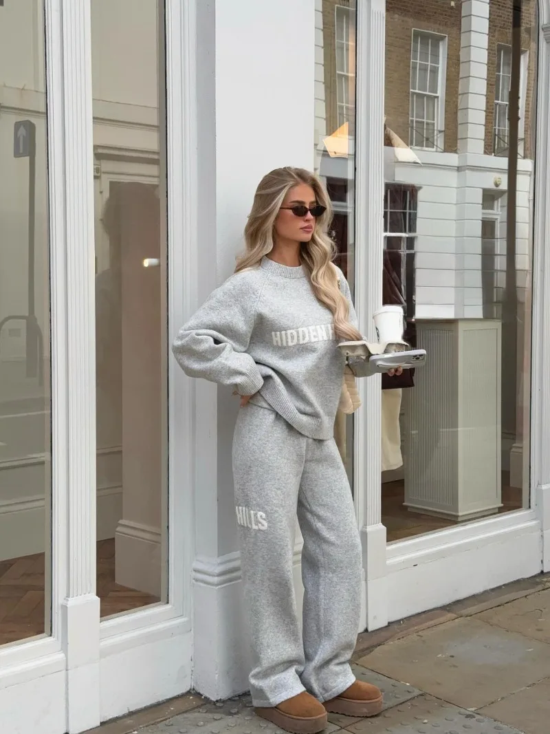 سترة نسائية رمادية بسيطة بنمط حروف إنجليزية قوطية Y2K من Street Y2K، بلوفر عتيق على طراز الهيب هوب الأمريكي متعدد الاستخدامات #2