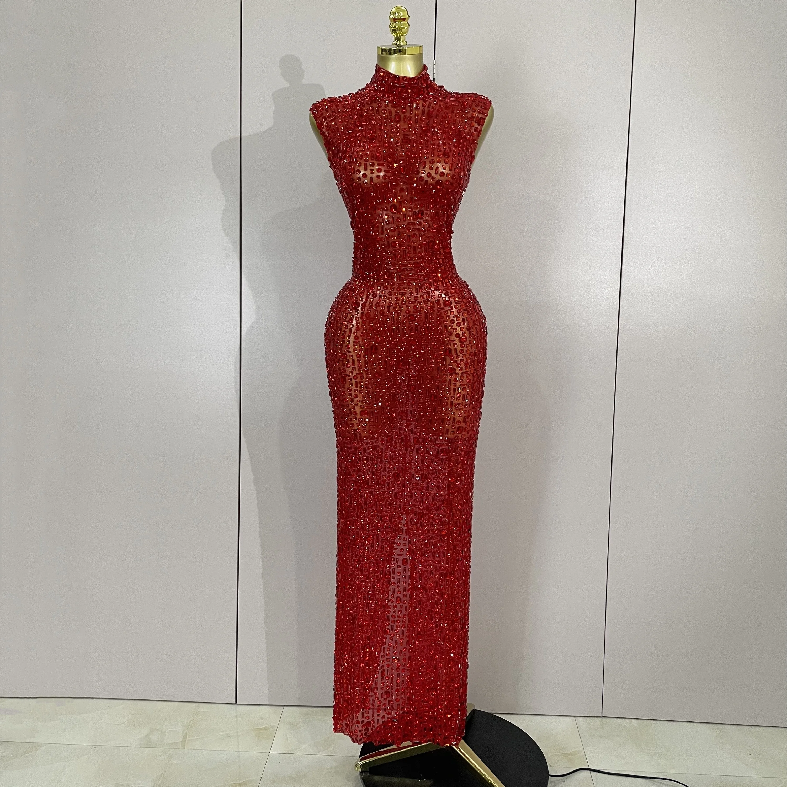 Luxus Sparkly Diamanten Rot Sexy Mesh Durchsichtig Langes Kleid Frauen Abend Feiern Geburtstag Kleid Hochzeit Sänger Bühne Kostüm
